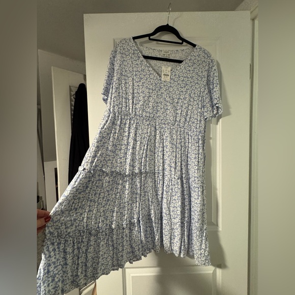 JCrew tiered dress - Picture 3 of 4